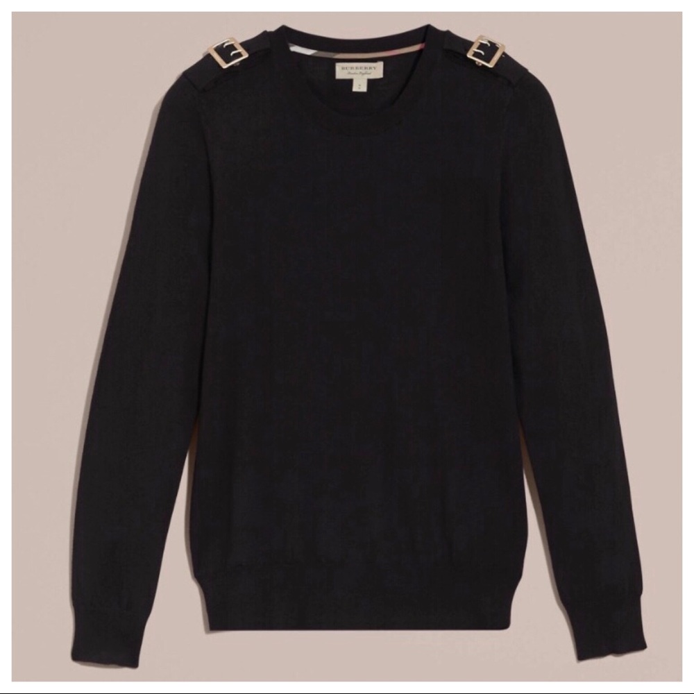 Burberry Buckle Detail Merino Wool Sweater - Picture 8 of 9